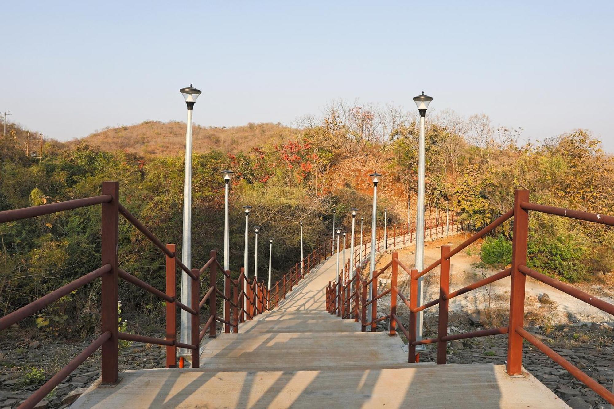 Ekta Houseboat Statue Of Unity Kevadia Hotel Exterior photo